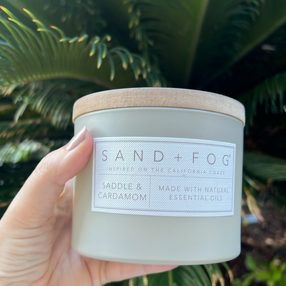 Saddle & Cardamon Scented Candle